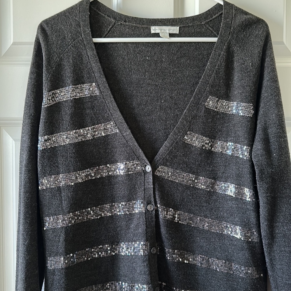 New York and Company Sweater - Picture 2 of 5